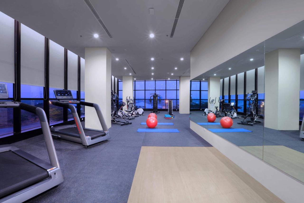 Quest Prime Cikarang By Aston Hotel Бекаси Екстериор снимка